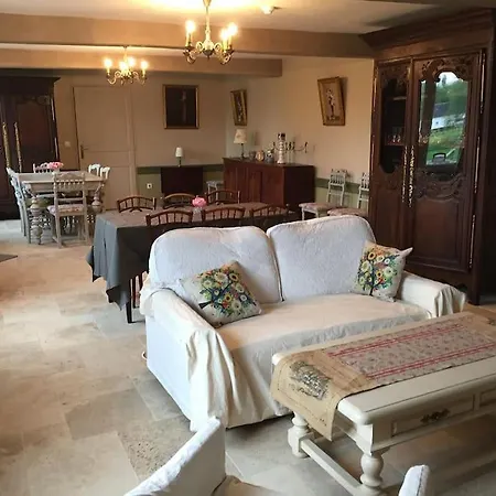 Le Relais Des Pres - De Grande Capacite Maisnieres